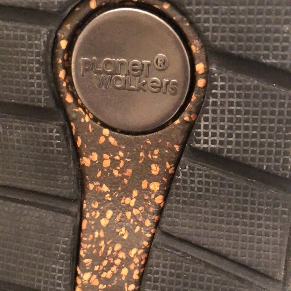 Planet Walkers - Picture 6 of 6